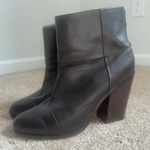 Rag & Bone Newberry Bootie, dark brown size 10